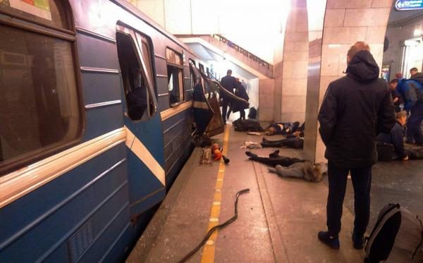 10 mortos e 40 feridos em atentado terrorista na Rússia