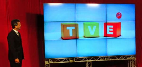 TVE desliga sinal analógico depois de 31 anos no ar e começa a transmissão em sinal digital nessa madrugada de quarta-feira