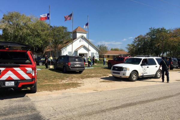 Chacina em igreja Batista deixa 26 pessoas mortas e dezenas feridas no Texas